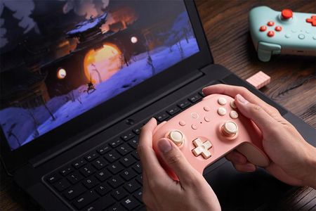 8BitDo Ultimate 2C Wireless Pad Peach RET00472 - zdjęcie 2