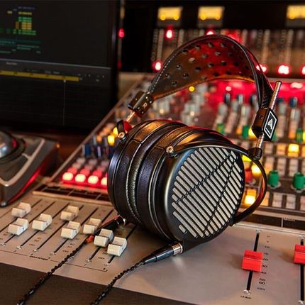 AUDEZE LCD-MX4 - Profesjonalne słuchawki - zdjęcie 2