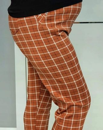 Spodnie damskie cygaretki w kratkę 7XL/8XL brązowe z kieszeniami - zdjęcie 3