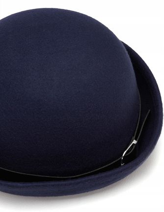 Damski kapelusz filcowy melonik z paskiem klasyczny - zdjęcie 2