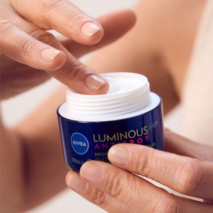 Nivea Płyn Micelarny Z 5% Serum 500Ml + Luminous Krem Na Przebarwienia 40Ml - zdjęcie 2