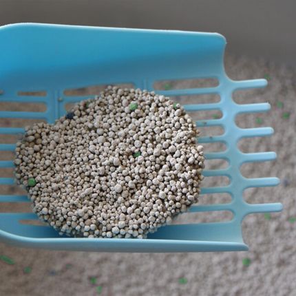 Hilton Cat Litter White Aloe 5L Żwirek Biały Bentonitowy O Zapachu Aloe Vera - zdjęcie 3