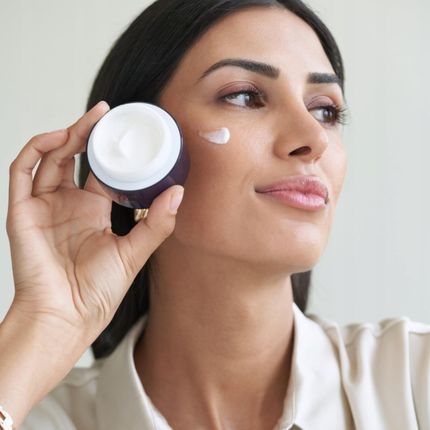 Nivea Cellular Luminous630 Krem Na Przebarwienia Na Dzień Spf50 50ml + Na Noc 40ml - zdjęcie 3
