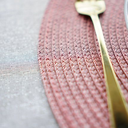 Spod Igły I Nitki Podkładka Okrągła Na Stół Pod Talerz Kuchenna Mata Stołowa 38Cm Róż - zdjęcie 2