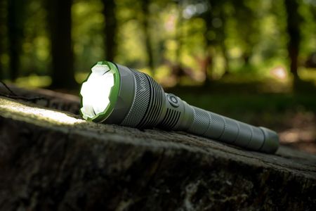 Vayox Latarka Led Taktyczna Akumulatorowa Usb-C Ipx7 Zoom Mocna 10000Lm Pro - zdjęcie 5