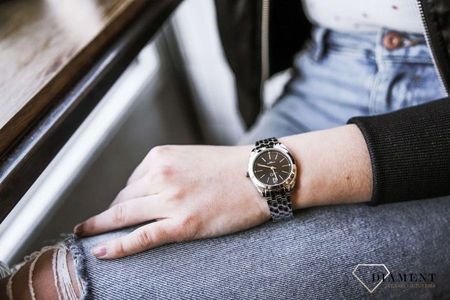 Zegarek damski na bransolecie JVD J4177.2 - zdjęcie 5