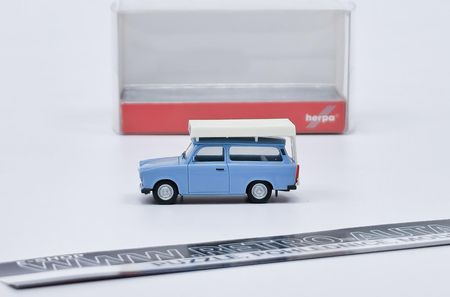Herpa Trabant 601 Universal Z Namiotem Dachowym Niebieski 1:87 - zdjęcie 2