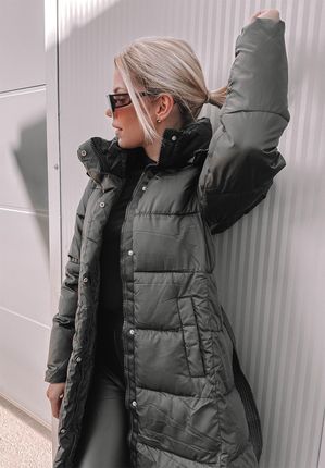 Długa pikowana kurtka z kapturem Anika czarna : Rozmiar - 2XL - zdjęcie 6