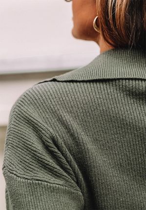 Sweter z kołnierzykiem i dekoltem Fall khaki : Rozmiar - UNIWERSALNY - zdjęcie 2