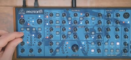 Behringer PROTON - Syntezator analogowy - zdjęcie 5
