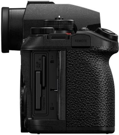Aparat cyfrowy Panasonic LUMIX S1R II - zdjęcie 6