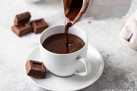 Mokate Świąteczny Zimowy Napój Czekoladowy O Smaku Adwokatu 120g - zdjęcie 2