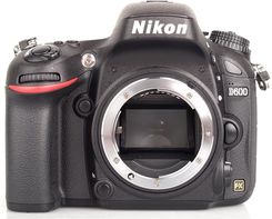 Lustrzanka Nikon D600 Body - zdjęcie 1