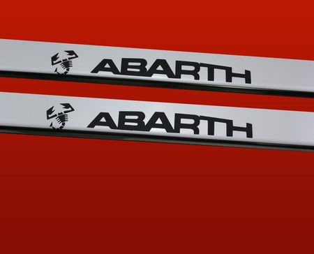 FIAT 500 Listwy progowe ABARTH 304 połysk nierdzewna Wykończenie lustrzane Czarne napisy - zdjęcie 4