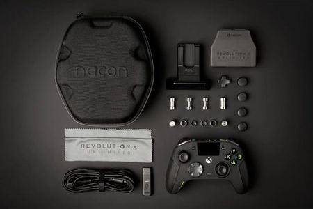 Nacon Revolution X Unlimited Xbox/PC Czarny XBXREVXUUK - zdjęcie 2
