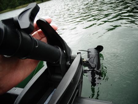 Zestaw: zaburtowy silnik elektryczny Volt Polska Turbo T-80 + akumulator LiFePO4 12V 100Ah (150A) (ponton, łódka, łódź, maximizer, płynna regulacja) - zdjęcie 2