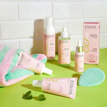 Eveline Cosmetics Eveline CICA Skin kojący żel-olejek do mycia twarzy 145ml - zdjęcie 2