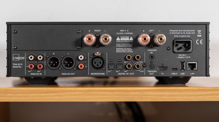 Lyngdorf TDAI-2210 ADC - High End Analog Input with Phone Input - zdjęcie 6