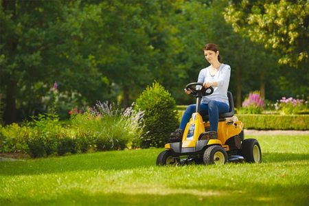 Traktorek koszący Cub Cadet Lr2 Nr76 - zdjęcie 2