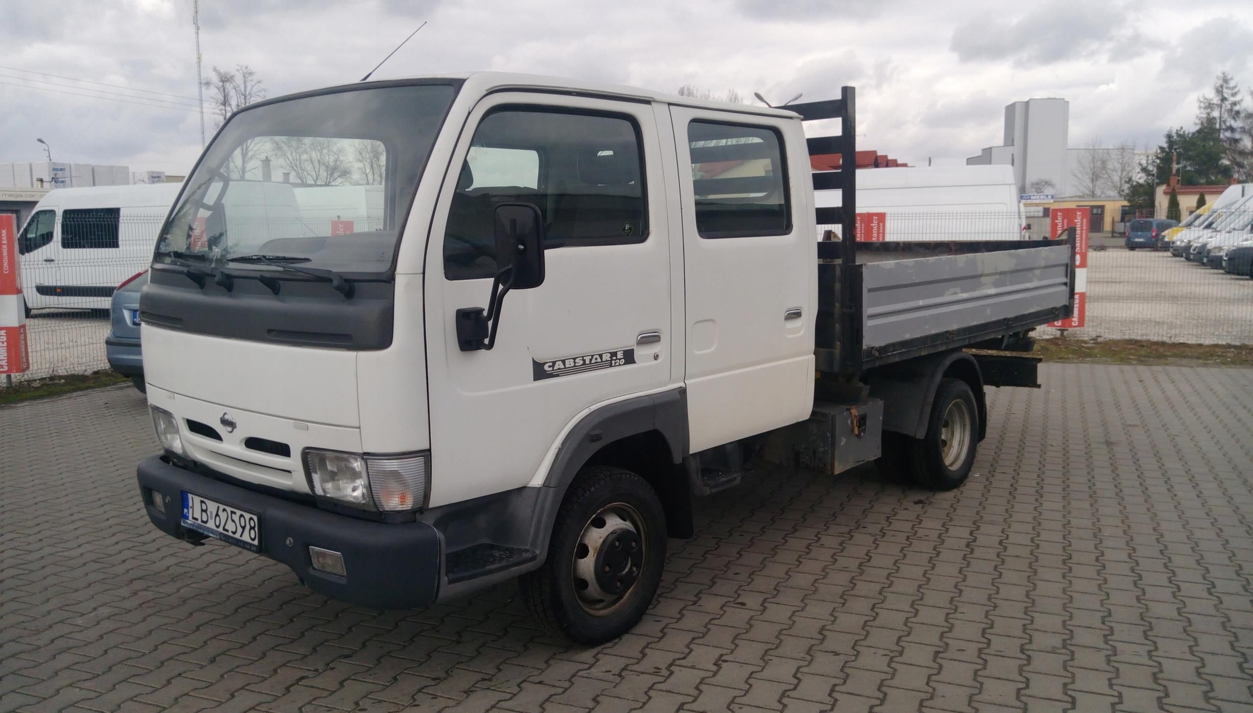 Nissan Cabstar Dci Km Wywrotka Osob Opinie I Ceny Na Ceneo Pl