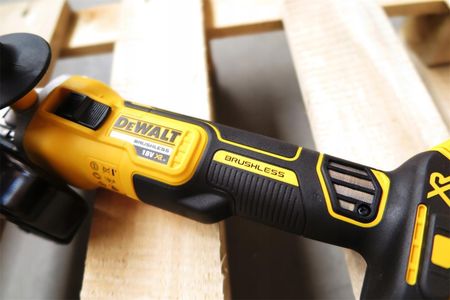 DeWalt DCK2020P2T - zdjęcie 6