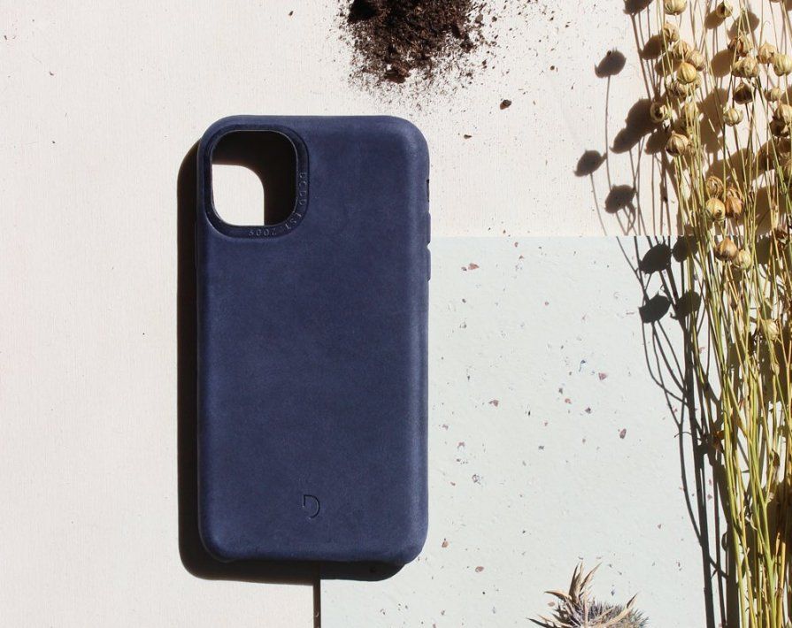 Decoded Skórzana obudowa MagSafe do iPhone 15 Pro Max black