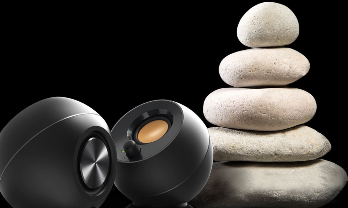 CREATIVE Pebble 2.0 Czarny