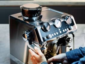 De'Longhi La Specialista Maestro EC9665.M cecha 2