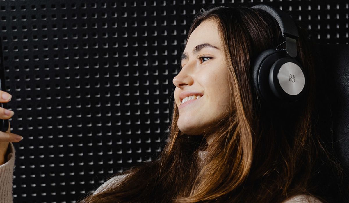 Słuchawki Bang & Olufsen Play Beoplay H4 czarny - Opinie i ceny na