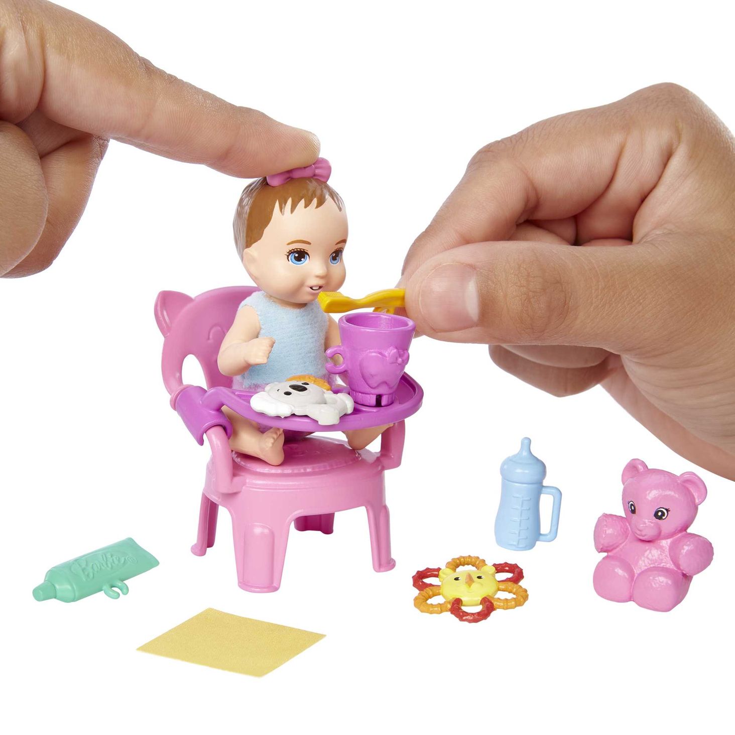 Lalka Barbie Dziecko i akcesoria - mycie zębów GHV83/HJY29