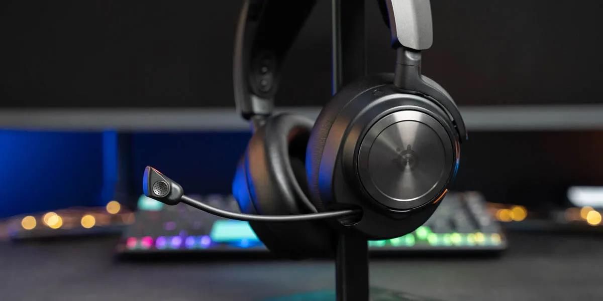 SteelSeries' Arctis Nova Pro Wireless Is (Almost) Gaming Audio Perfection