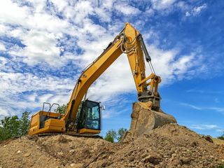 jaki olej hydrauliczny do koparki