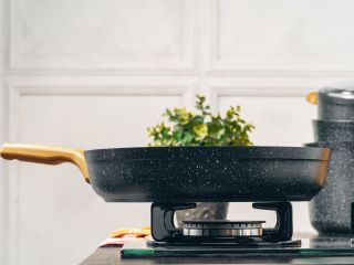 jaka patelnia najlepsza na gaz