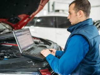 Regeneracja DPF. Na czym polega czyszczenie DPF?