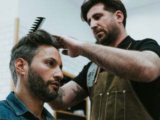 Jaki grzebień do męskich włosów? Jak czesać włosy?