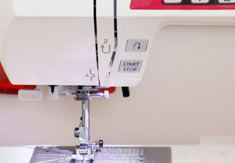 Maszyna do szycia Janome QXL605 Opinie i ceny na Ceneo.pl