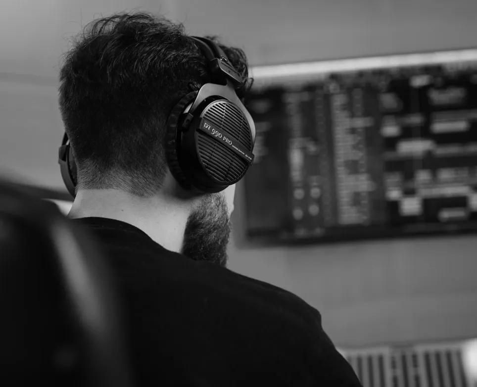 Beyerdynamic DT 990 PRO Black Edition 250 Ом - 3