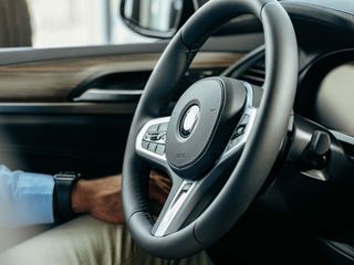 obszywanie kierownicy