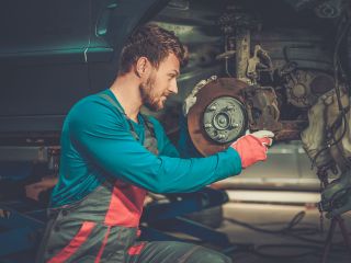 Jakie tarcze hamulcowe będą najlepsze? Podpowiadamy