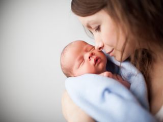 Jaki prezent dla matki po urodzeniu dziecka?