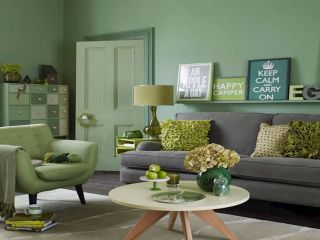Wiosna we wnętrzach: zielony salon