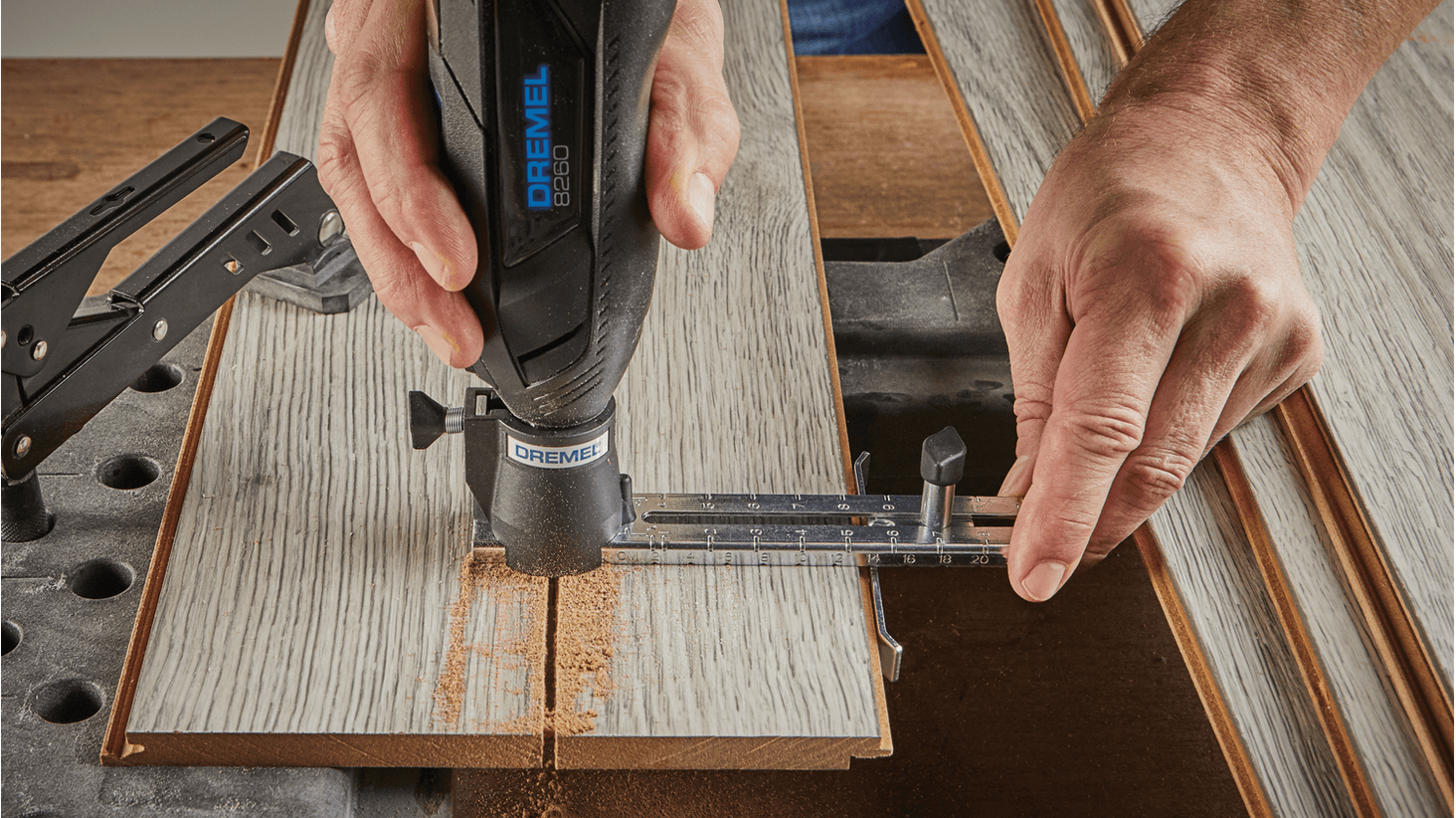 Dremel 8260-5 - 4