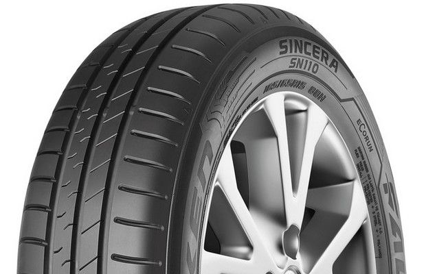 Opona letnia Falken Sincera SN110 175/60 R16 82H (zdjęcie)