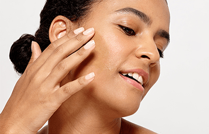 L'Oreal True Match Nude Skoncentrowane Serum w Podkładzie