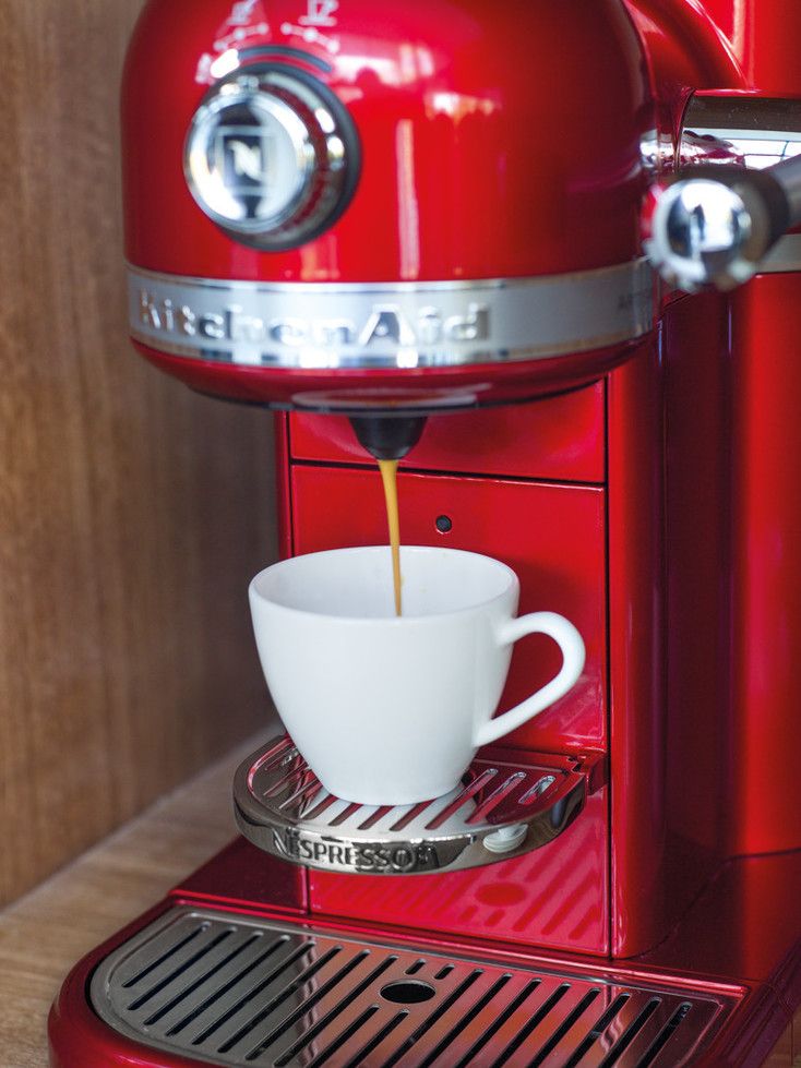 Ekspres kapsułkowy KitchenAid Nespresso Artisan 5KES0503EER Czerwony