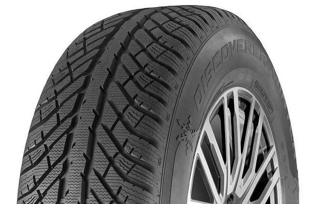 Opona zimowa Cooper Discoverer Winter 235/55 R17 99H (zdjęc