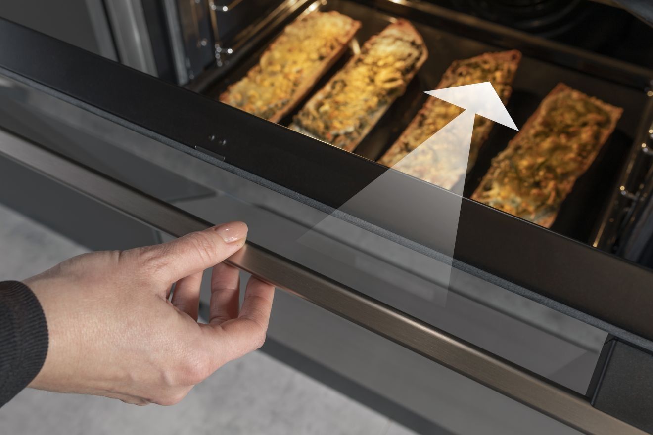 Hisense delikatne domykanie