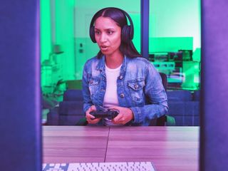 Przegląd najpopularniejszych słuchawek gamingowych SteelSeries 