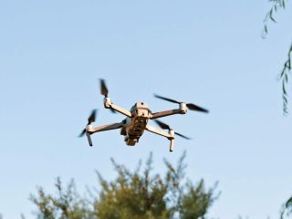 DJI Mini 3 Pro vs DJI Mavic Air 2 - porównanie dronów 