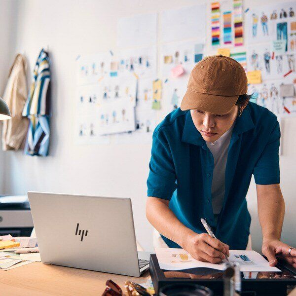HP Pavilion Plus 14-ew - 1